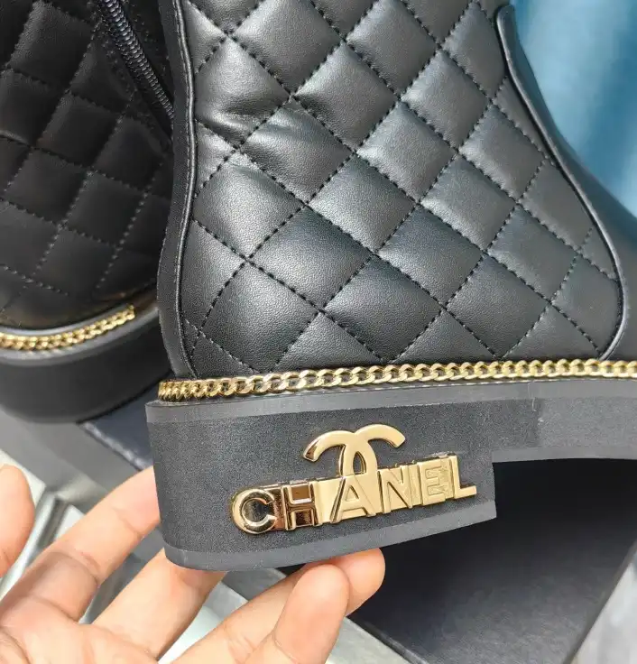 hype Chanel Boots