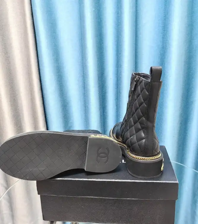 hype Chanel Boots