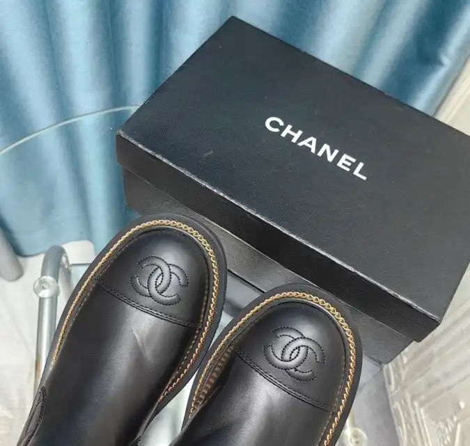 hype Chanel Boots