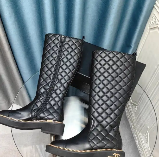 hype Chanel Boots