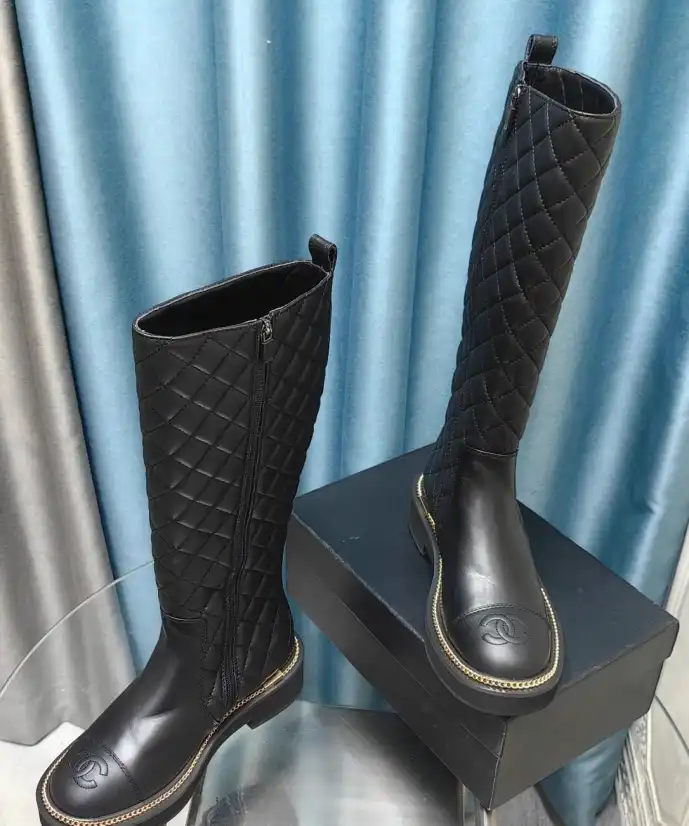 hype Chanel Boots