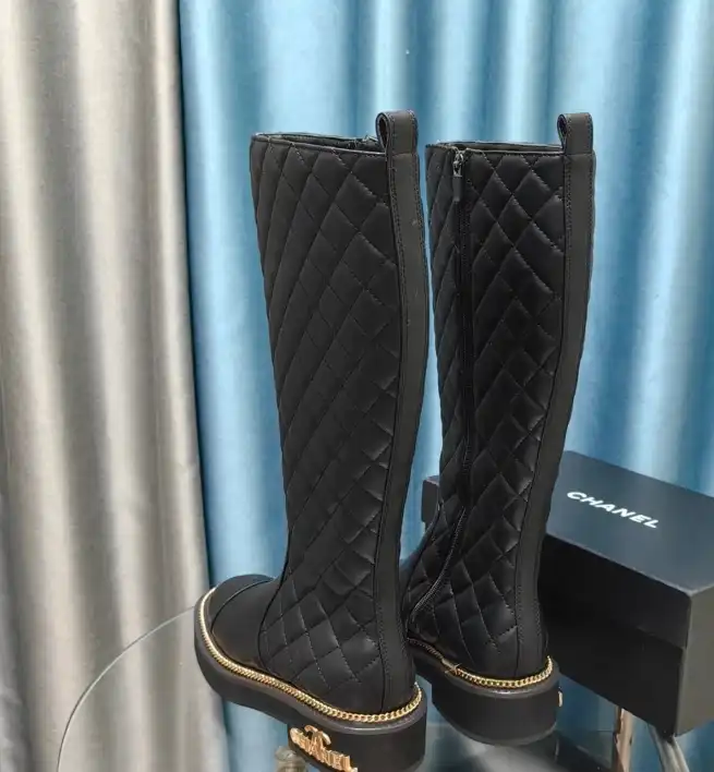 hype Chanel Boots