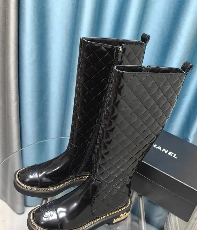 hype Chanel Boots