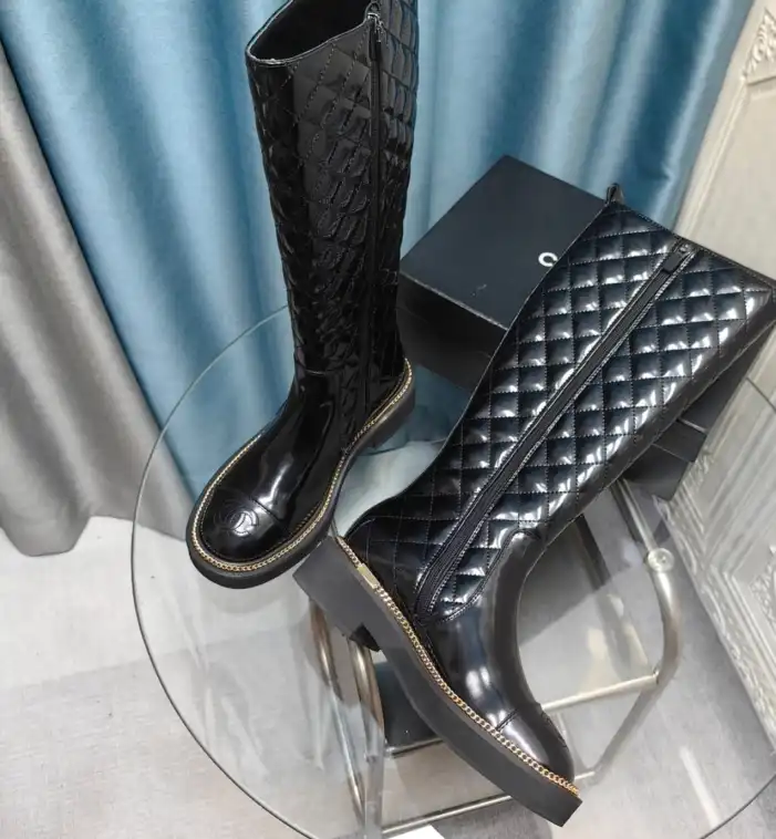 hype Chanel Boots