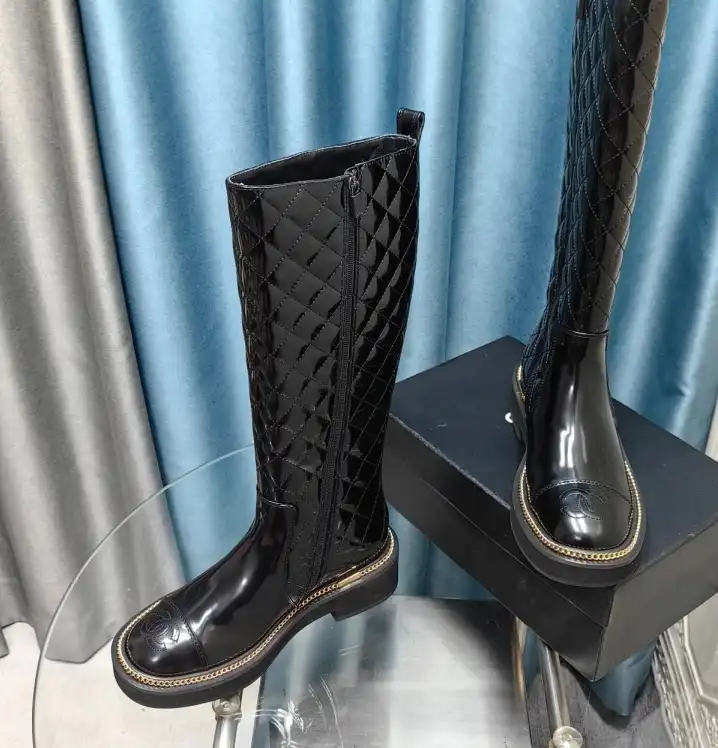 hype Chanel Boots