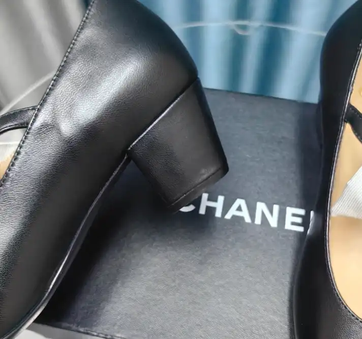 hype Chanel High Heels