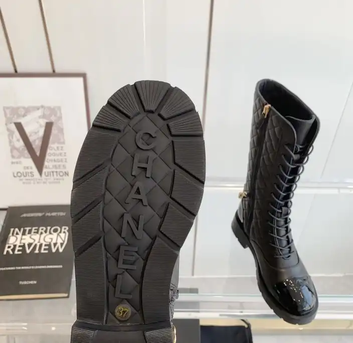 hype Chanel Boots