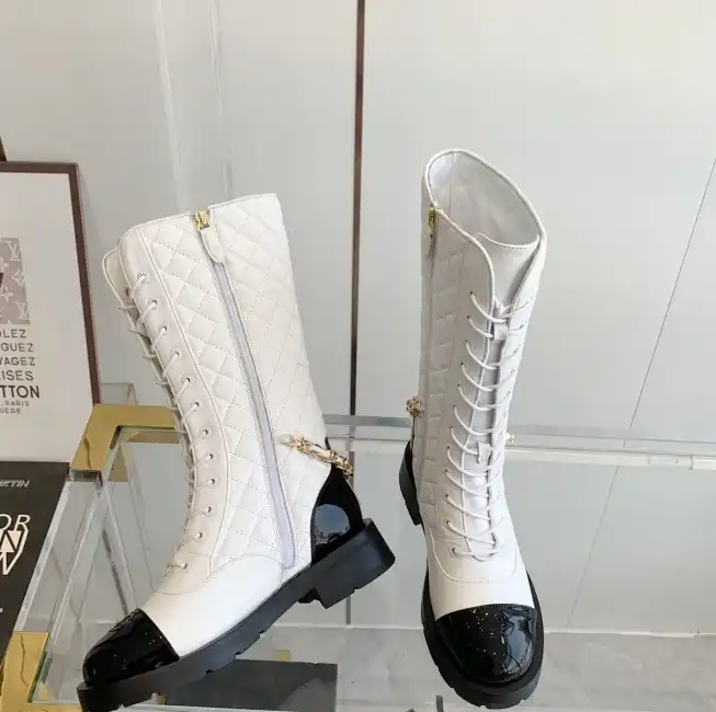 hype Chanel Boots