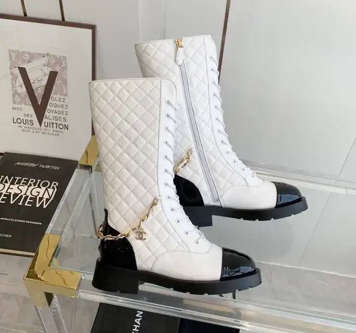 hype Chanel Boots