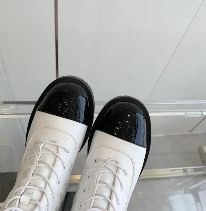 hype Chanel Boots