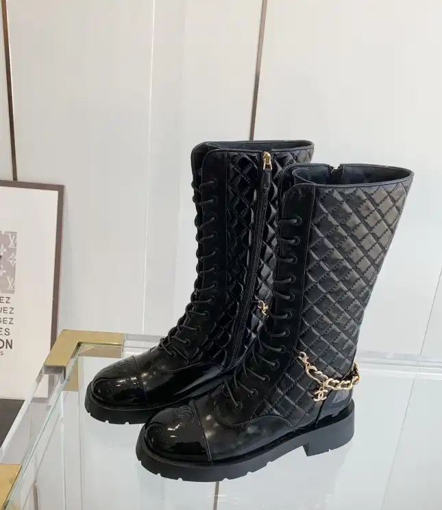 hype Chanel Boots