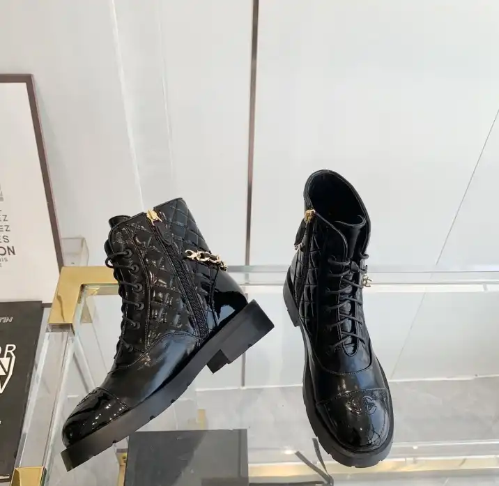 hype Chanel Boots