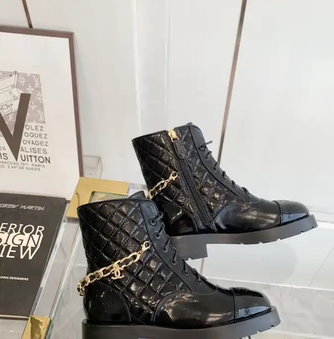 hype Chanel Boots