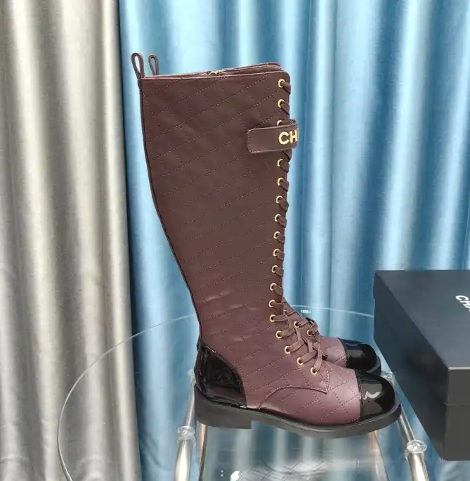 hype Chanel Boots