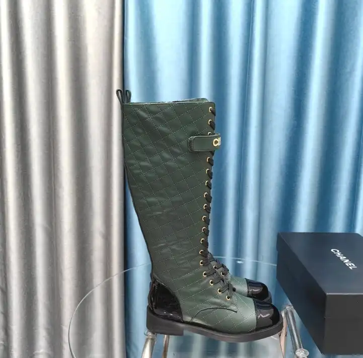 hype Chanel Boots