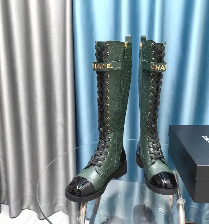 hype Chanel Boots