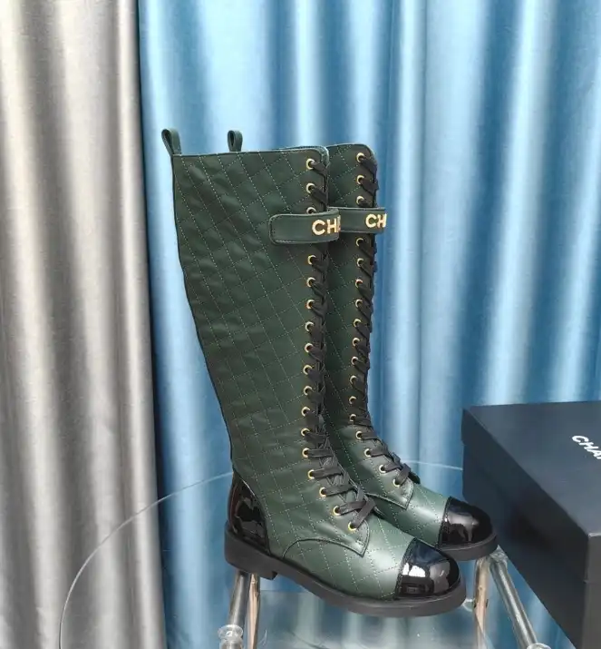 hype Chanel Boots