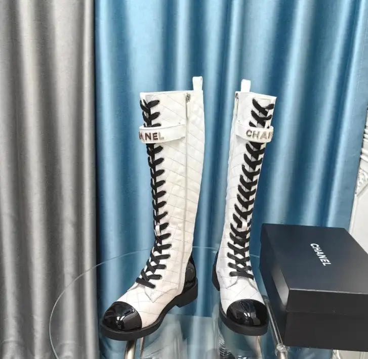 hype Chanel Boots