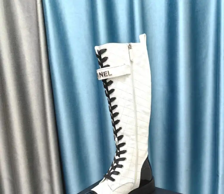 hype Chanel Boots