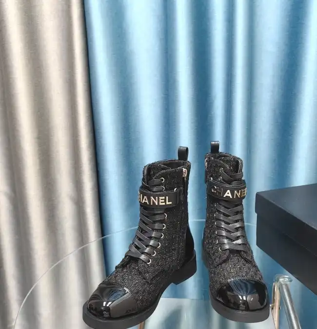 hype Chanel Boots