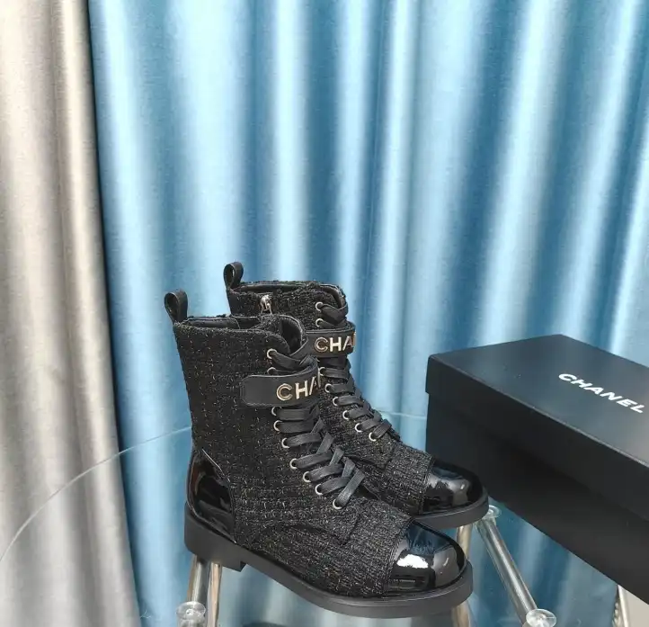 hype Chanel Boots