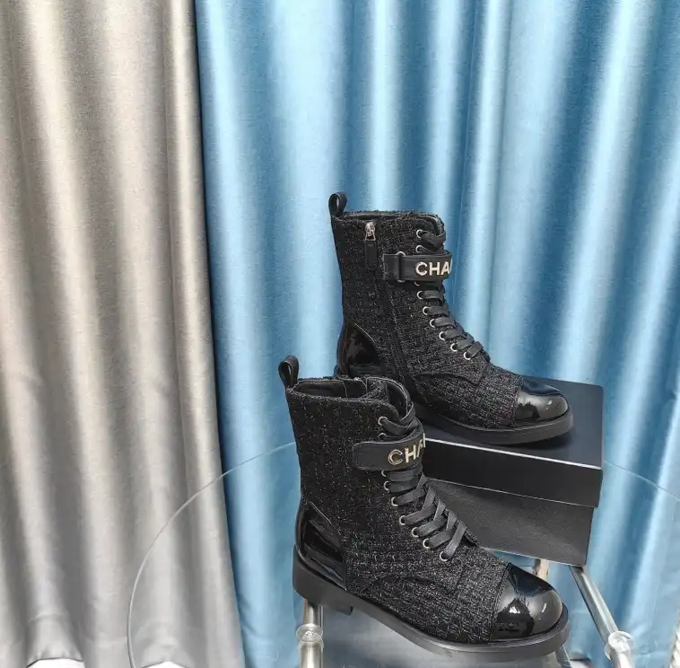 hype Chanel Boots