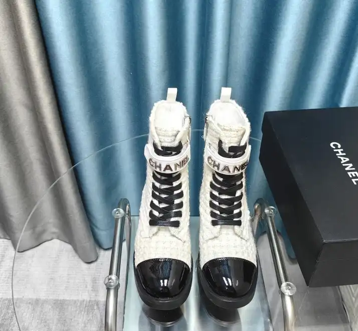 hype Chanel Boots