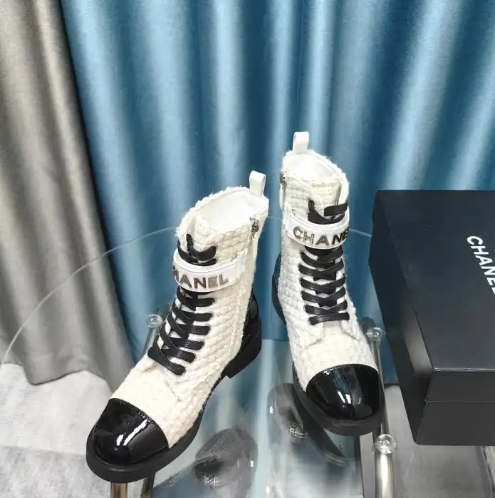 hype Chanel Boots