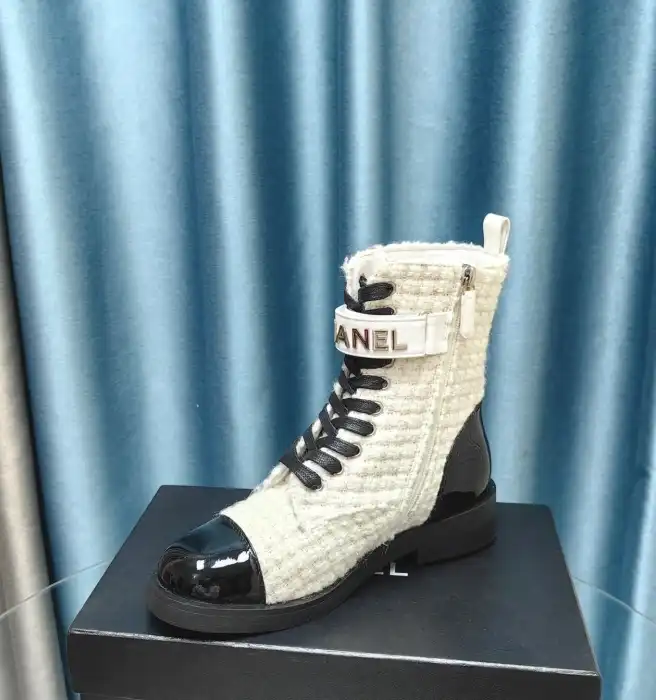 hype Chanel Boots