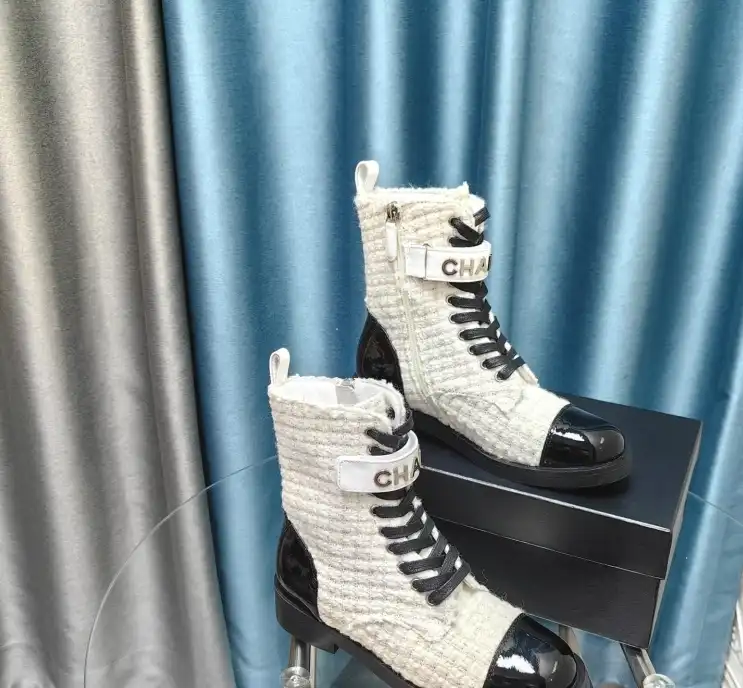 hype Chanel Boots