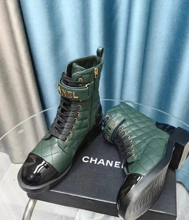 hype Chanel Boots