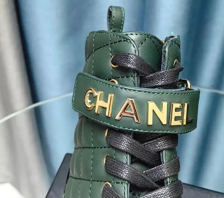 hype Chanel Boots