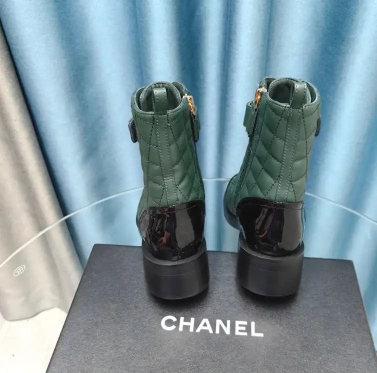 hype Chanel Boots