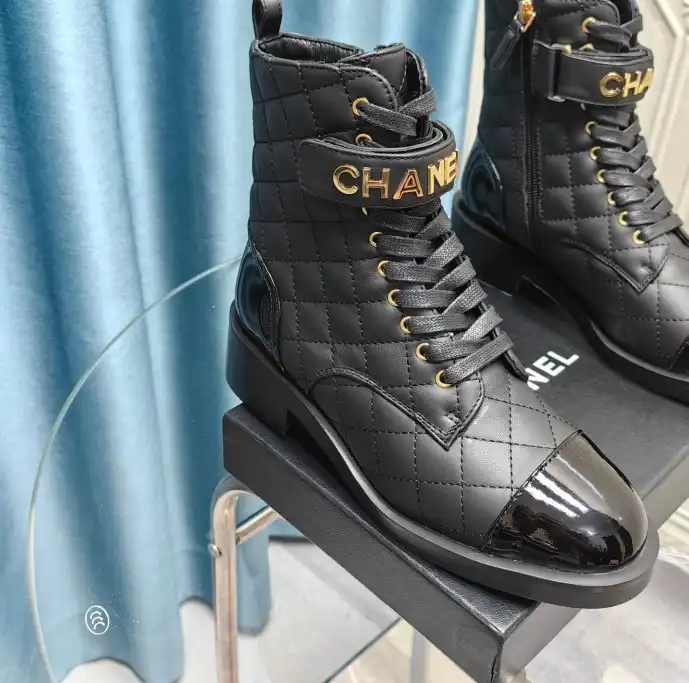 hype Chanel Boots