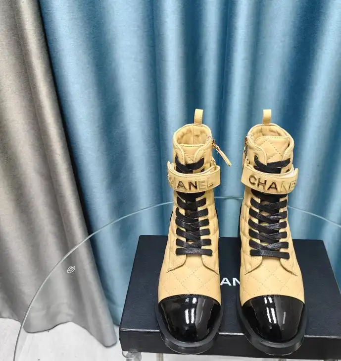 hype Chanel Boots