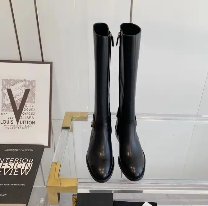 hype Chanel Boots