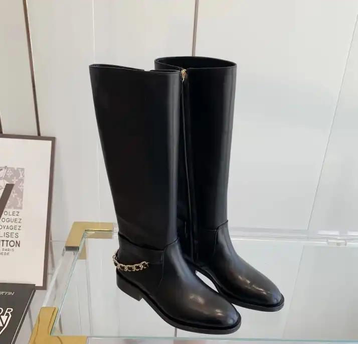 hype Chanel Boots