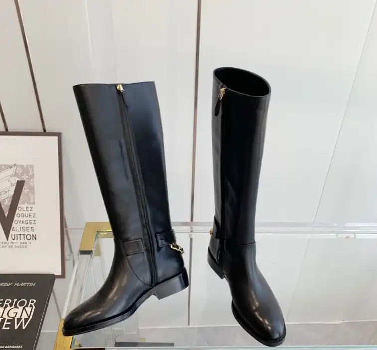 hype Chanel Boots