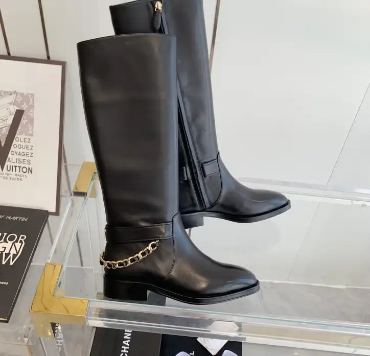 hype Chanel Boots