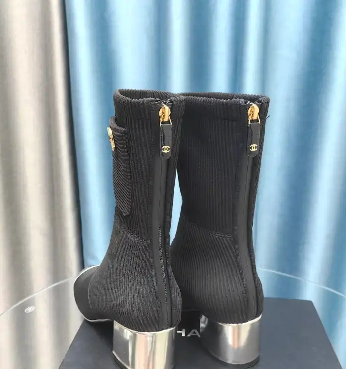 hype Chanel Boots