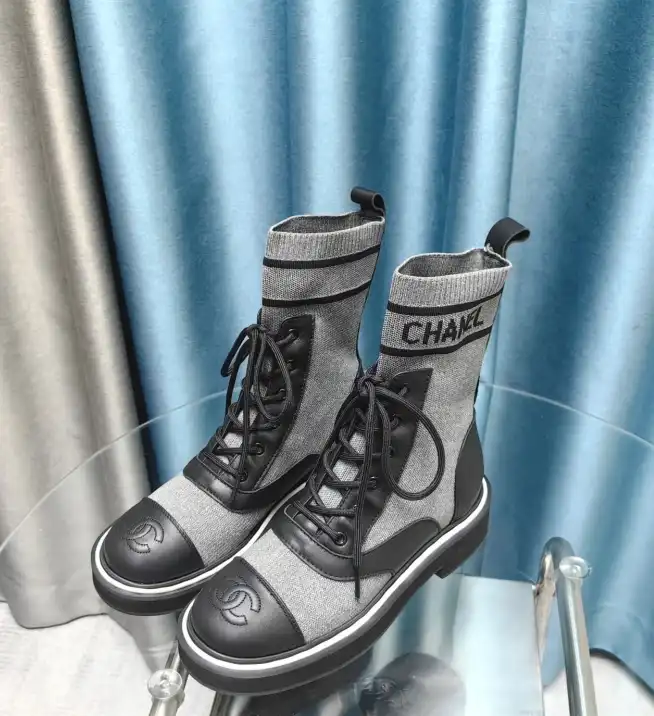 hype Chanel Boots