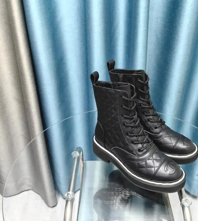 hype Chanel Boots