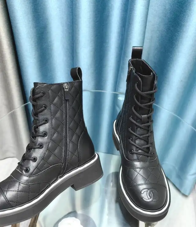 hype Chanel Boots