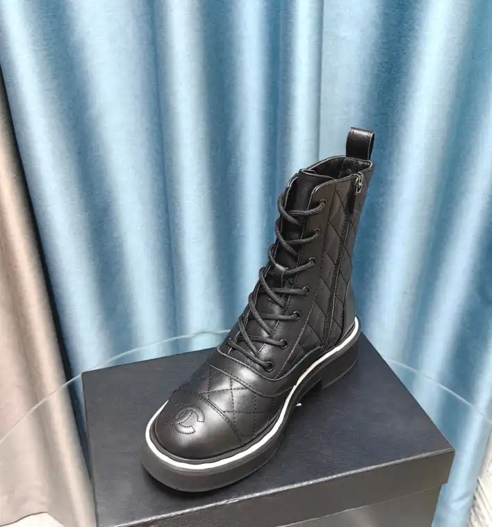 hype Chanel Boots