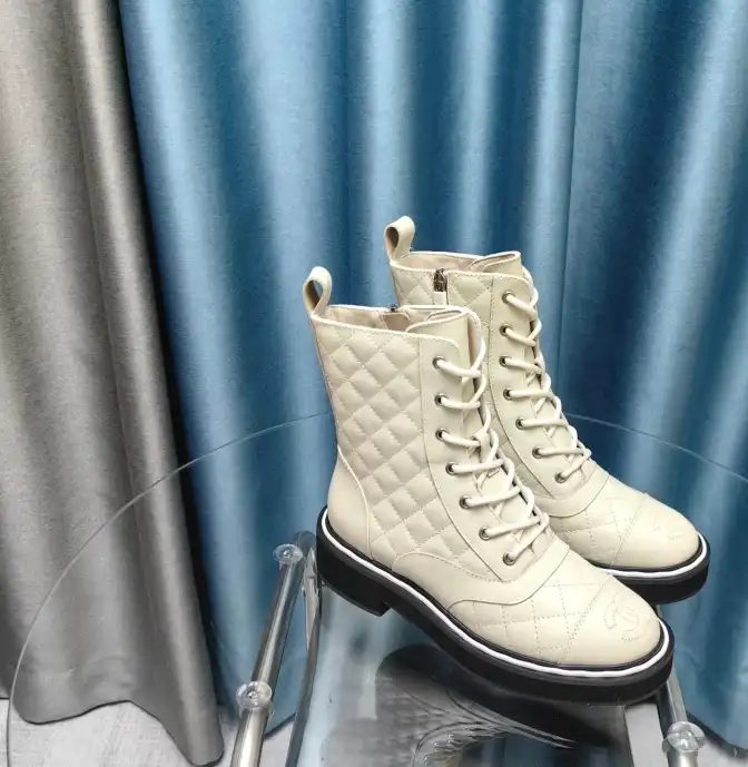 hype Chanel Boots