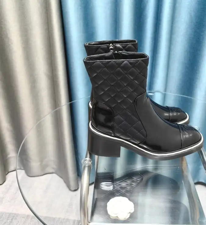 hype Chanel Boots