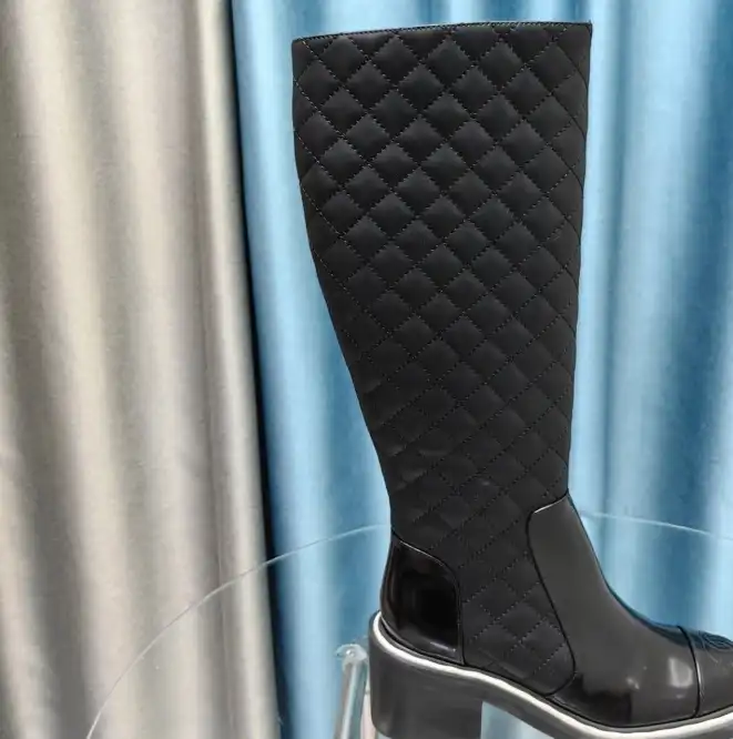 hype Chanel Boots