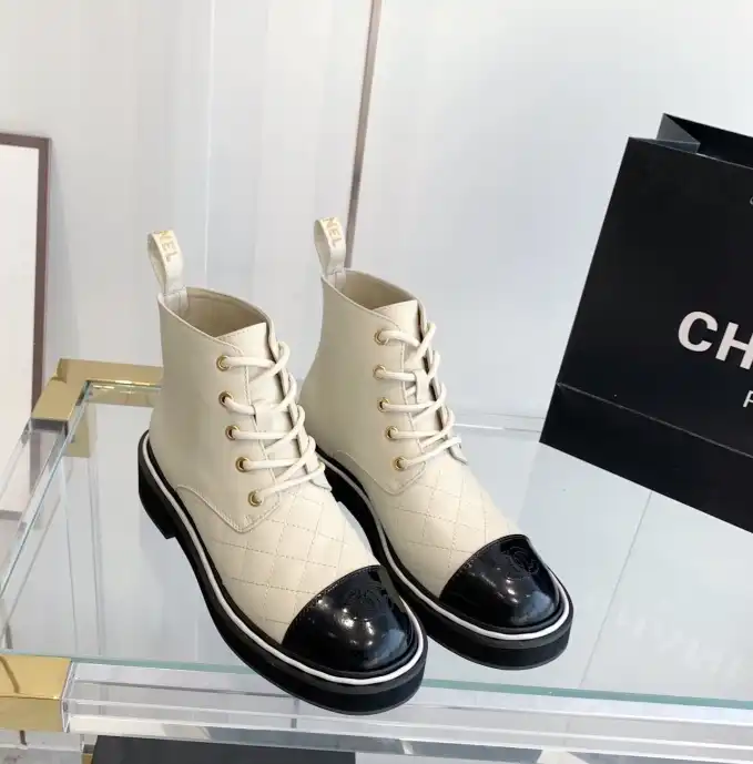 hype Chanel Boots