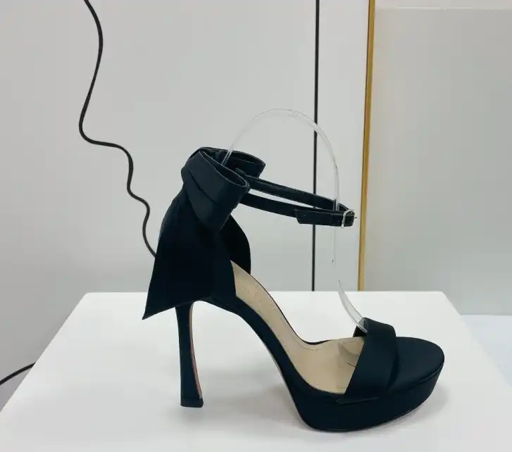 hype Christian Dior High Heels