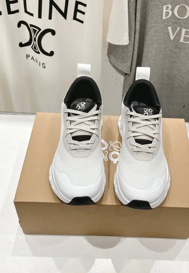 hype Loewe Sneakers